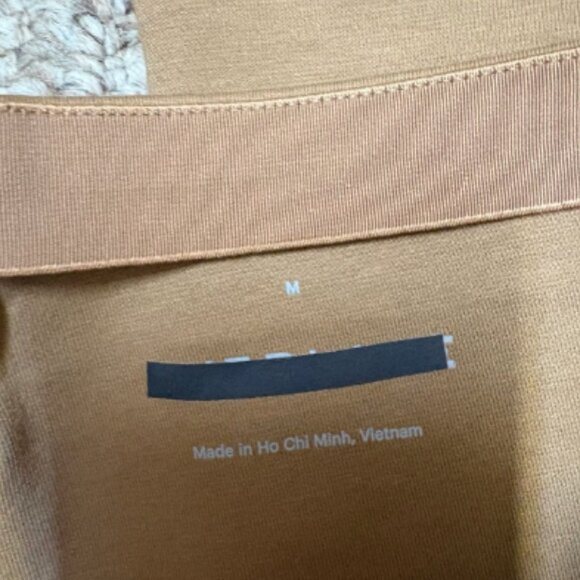 EVERLANE DREAM PANT KICK FLARE SEAM PINTUCK TOASTED COCONUT CAMEL PANTS $98 M - Picture 8 of 11